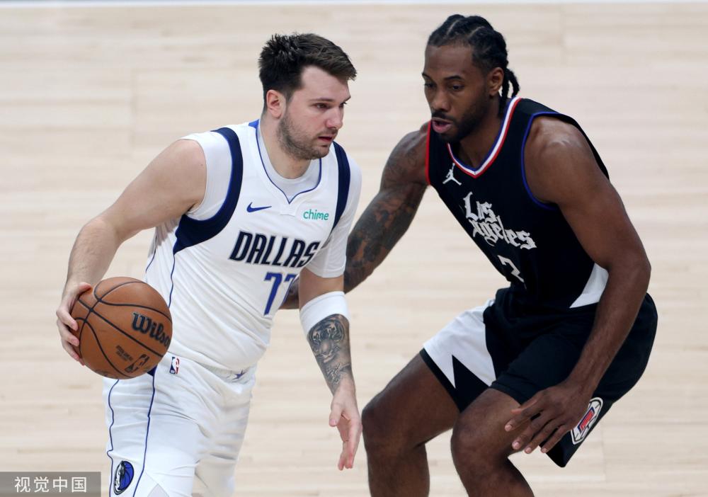 对于亚当斯 对于亚当斯